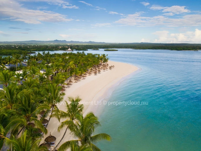 Luxurious Beachfront Villa in a 5* Hotel