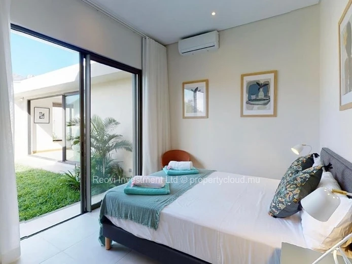 Modern & Private Villa in Grand-Bay Centre