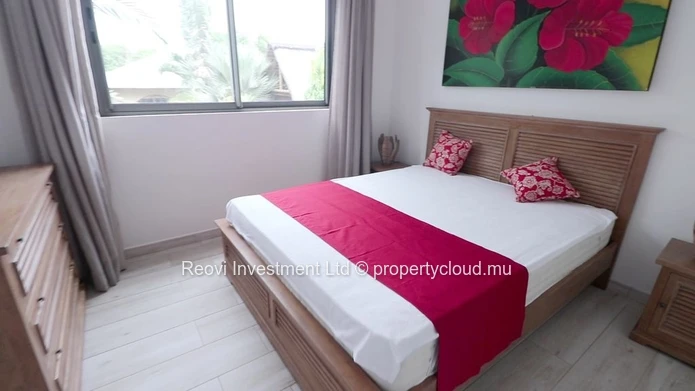 Spacious & Modern Apartment in Pereybere with Jacuzzi & Pool