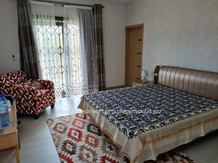 Spacious & Modern 4 Beds Villa in Grand Bay with Private Pool