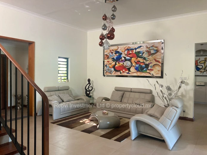 Exclusive Villa de 8 chambres sur un Terrain Immense
