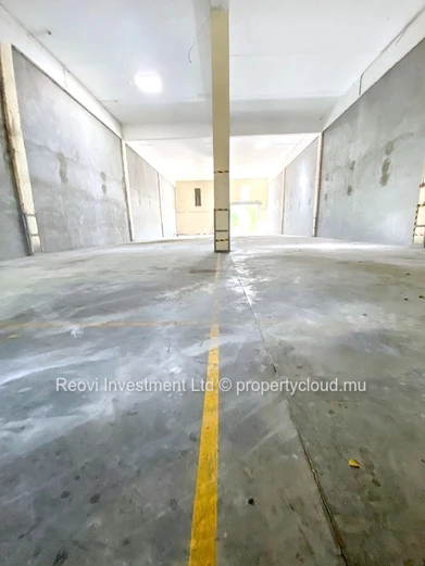 Individual Warehouse Space with 6m Height at the centre of Coromandel