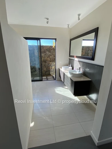 Villa Privative de 4 chambres plein pieds à Grand-Baie