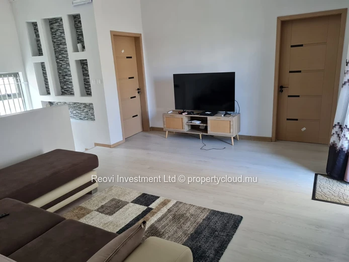 Spacious & Modern 4 Beds Villa in Grand Bay with Private Pool